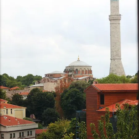 Fuego Design Hotell 2*