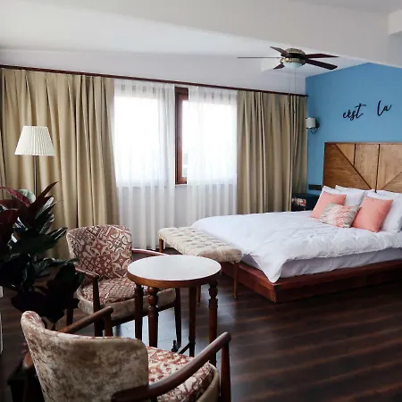 Hotell Fuego Design 2*